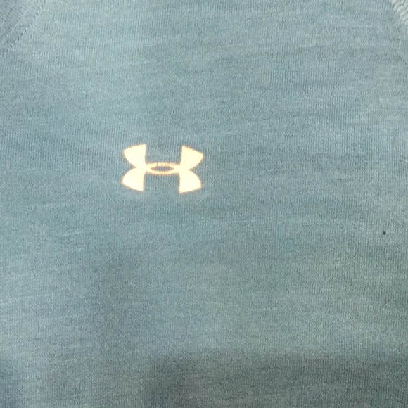 Under armor shirt - Picture 2 of 4